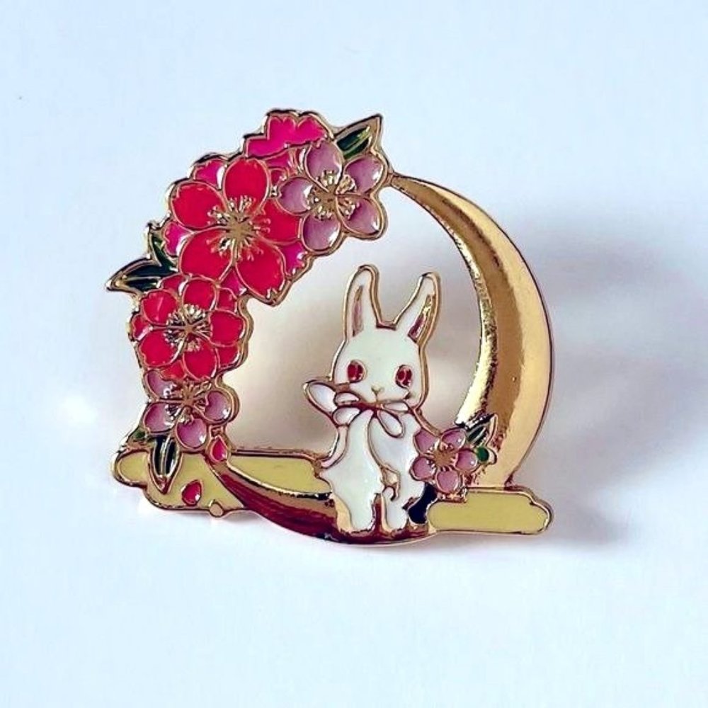 * 50% OFF! Kawaii bunny rabbit & crescent moon pin enamel gold metal bunnies
